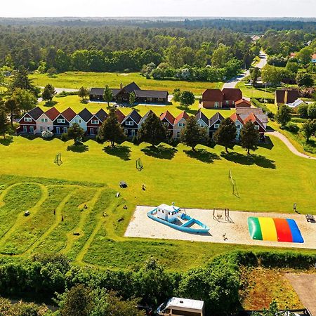 14 Person Holiday Home On A Holiday Park In Bl Vand Blåvand المظهر الخارجي الصورة